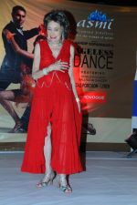 Tao porchon lynch at Ageless Dance show by Sandip Soparrkar in Sheesha Sky Lounge Gold on 10th Jan 2012 (9).JPG